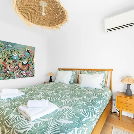 Nativo Big Wave Front Row 2br * ナザレ