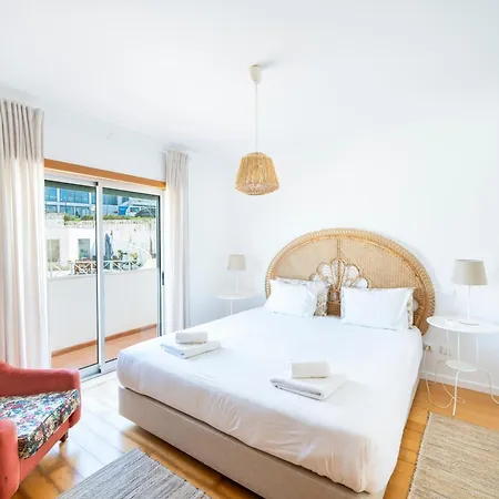 Nativo Big Wave Front Row 2br * ナザレ