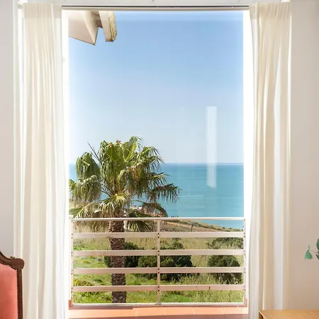 Nativo Big Wave Front Row 2br 別荘