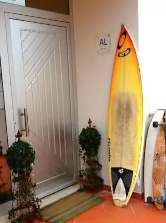 別荘 Nativo Big Wave Front Row 2br ナザレ