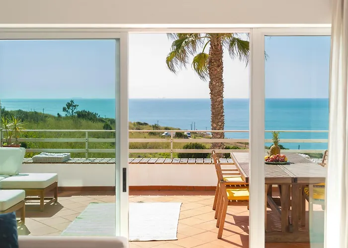 Дом отдыха Nativo Big Wave Front Row 2br Назаре