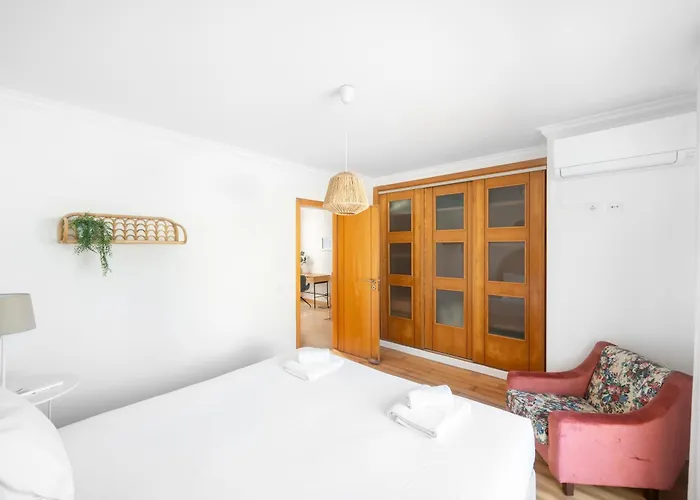 Nativo Big Wave Front Row 2br *